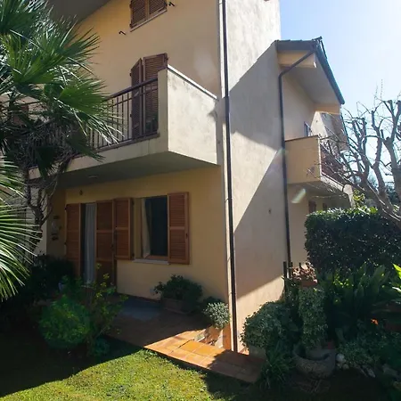 N043 - Numana, Bilocale Con Giardino Lägenhet