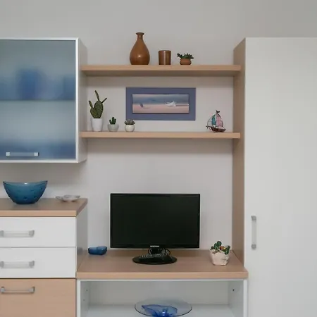 Apartment N043 - Numana, Bilocale Con Giardino *