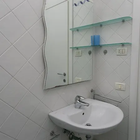 Apartment N043 - Numana, Bilocale Con Giardino *