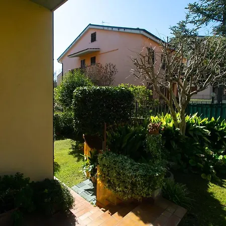 N043 - Numana, Bilocale Con Giardino Daire *