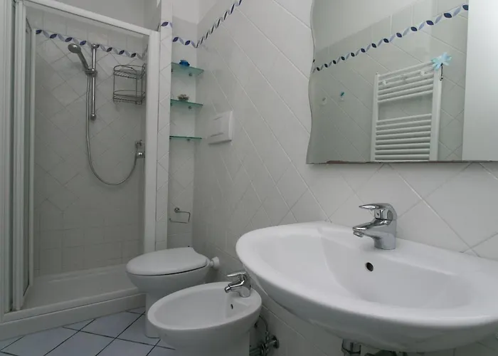 N043 - Numana, Bilocale Con Giardino Sirolo